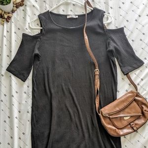 Casual Mid-Sleeve Swing Dress w Shoulder Cut-Out